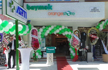 BAYMAK TÜRKİYE’Yİ BİR UÇTAN BİR UCA BAYİLERİYLE ÖRÜYOR